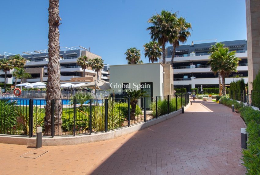 Wiederverkauf - PENTHOUSE -
ORIHUELA COSTA - Playa Flamenca
