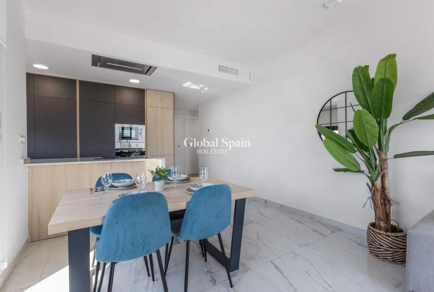 Wiederverkauf - PENTHOUSE -
ORIHUELA COSTA - Playa Flamenca