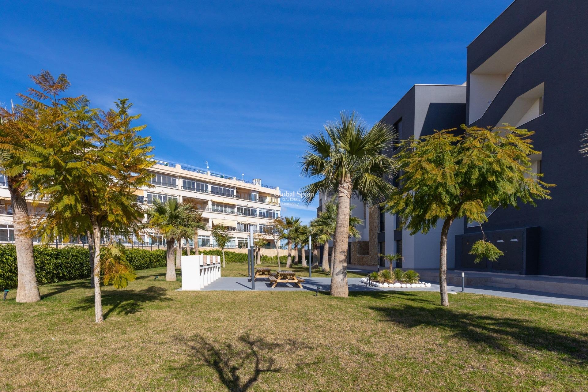 Wiederverkauf - PENTHOUSE -
ORIHUELA COSTA - Playa Flamenca