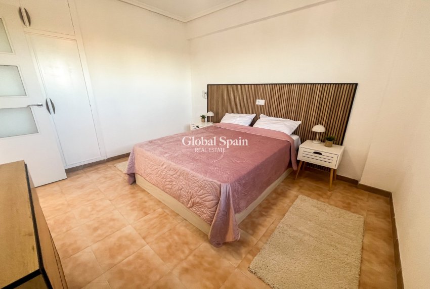 Wiederverkauf - PENTHOUSE -
ORIHUELA COSTA - Punta Prima