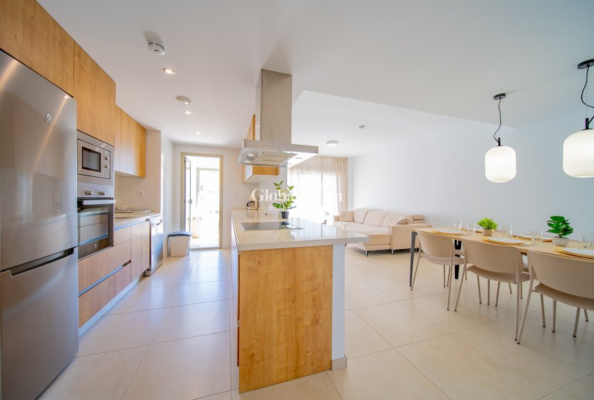 Wiederverkauf - PENTHOUSE -
ORIHUELA COSTA - VILLAMARTÍN