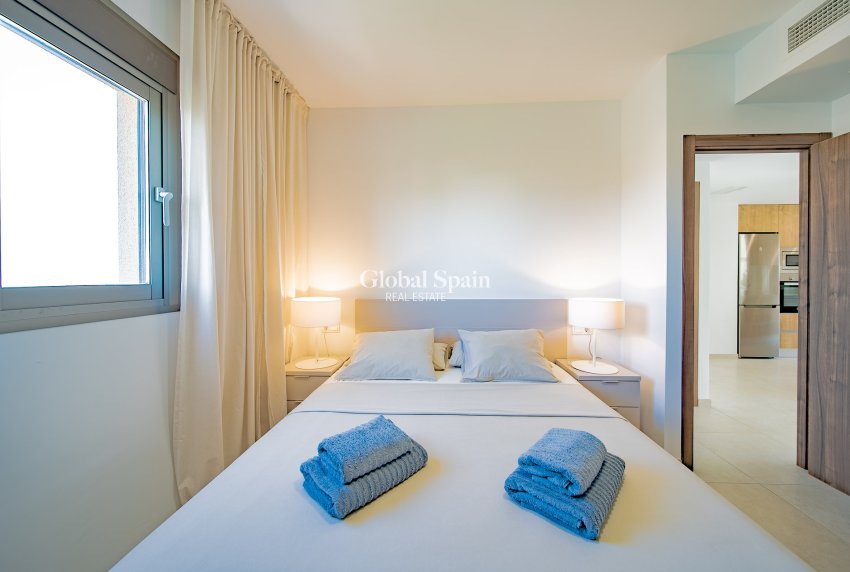 Wiederverkauf - PENTHOUSE -
ORIHUELA COSTA - VILLAMARTÍN