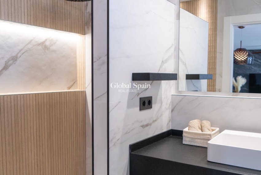 Wiederverkauf - PENTHOUSE -
ORIHUELA - Inland