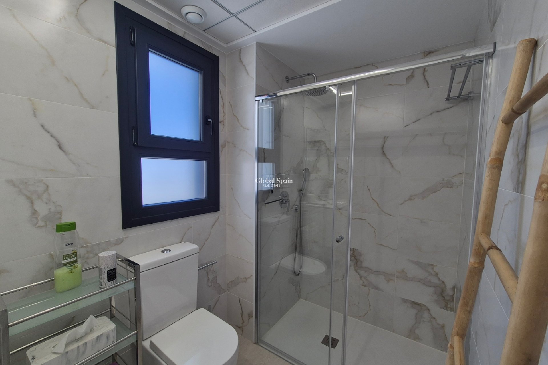 Wiederverkauf - PENTHOUSE -
ORIHUELA - Inland
