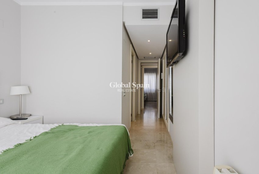 Wiederverkauf - PENTHOUSE -
ORIHUELA - LAS COLINAS GOLF RESORT