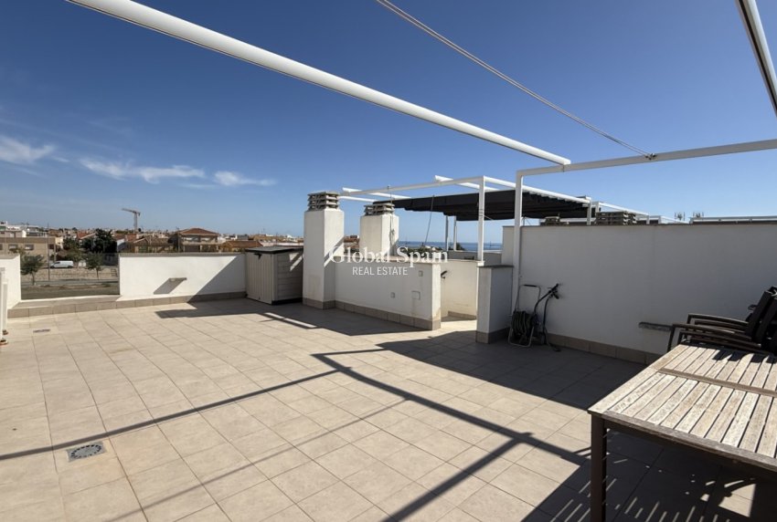 Wiederverkauf - PENTHOUSE -
PILAR DE LA HORADADA - Costa Blanca Sur