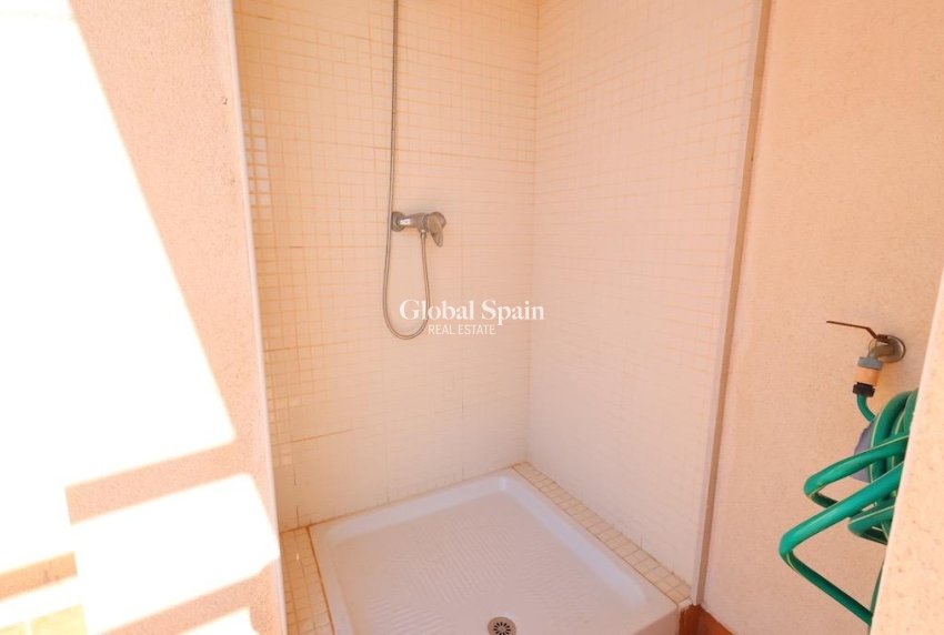 Wiederverkauf - PENTHOUSE -
PILAR DE LA HORADADA - Costa Blanca