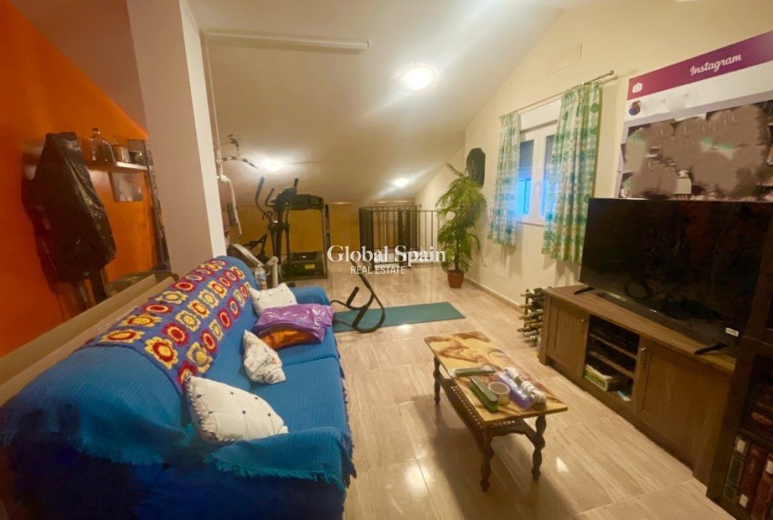 Wiederverkauf - PENTHOUSE -
PILAR DE LA HORADADA - Costa Blanca