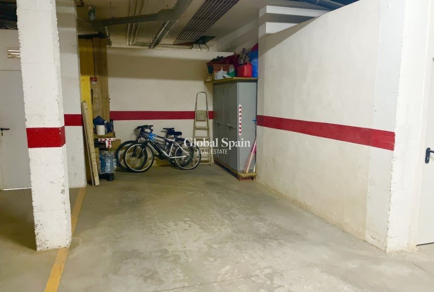 Wiederverkauf - PENTHOUSE -
PILAR DE LA HORADADA - Costa Blanca