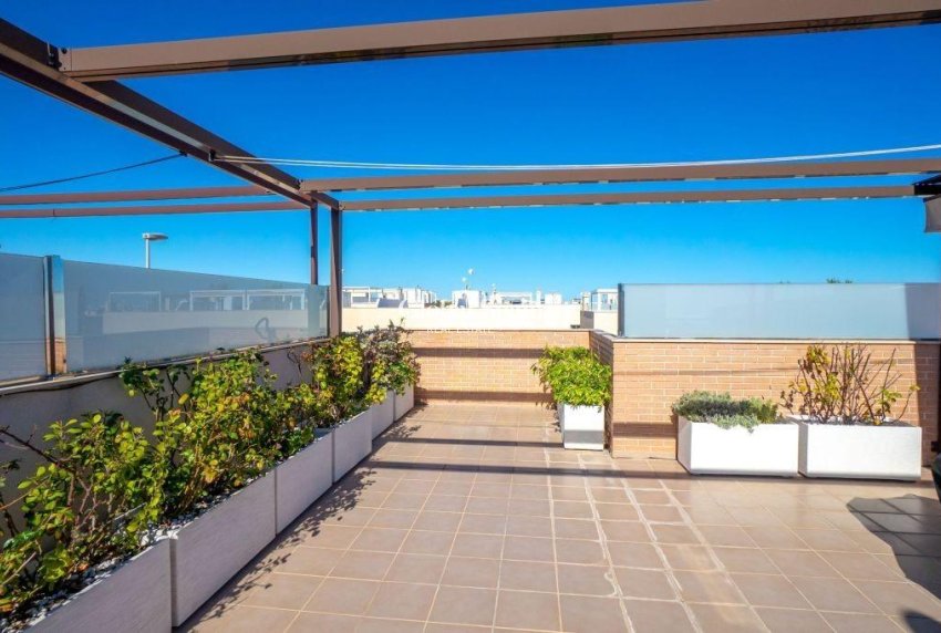 Wiederverkauf - PENTHOUSE -
PILAR DE LA HORADADA - Costa Blanca