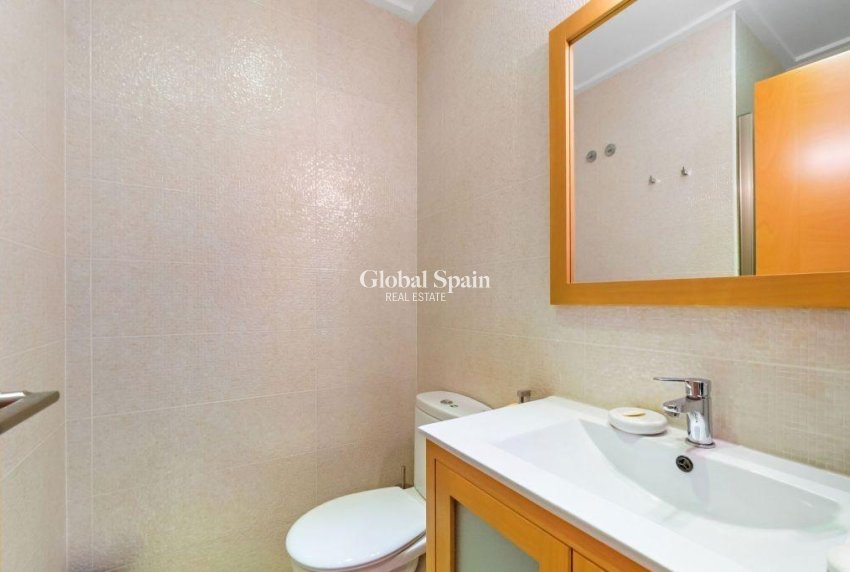 Wiederverkauf - PENTHOUSE -
PILAR DE LA HORADADA - Costa Blanca