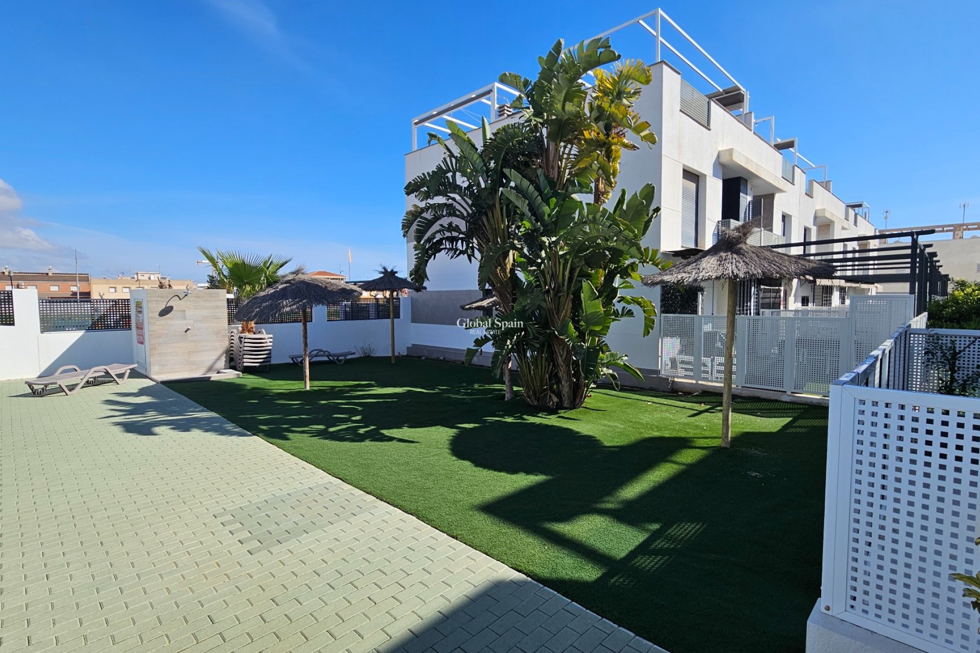 Wiederverkauf - PENTHOUSE -
PILAR DE LA HORADADA - Costa Blanca