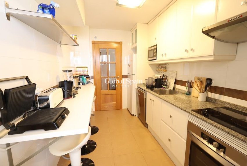 Wiederverkauf - PENTHOUSE -
PILAR DE LA HORADADA - Costa Blanca