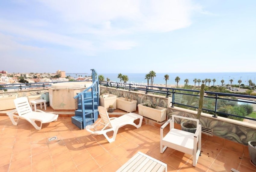 Wiederverkauf - PENTHOUSE -
PILAR DE LA HORADADA - Costa Blanca