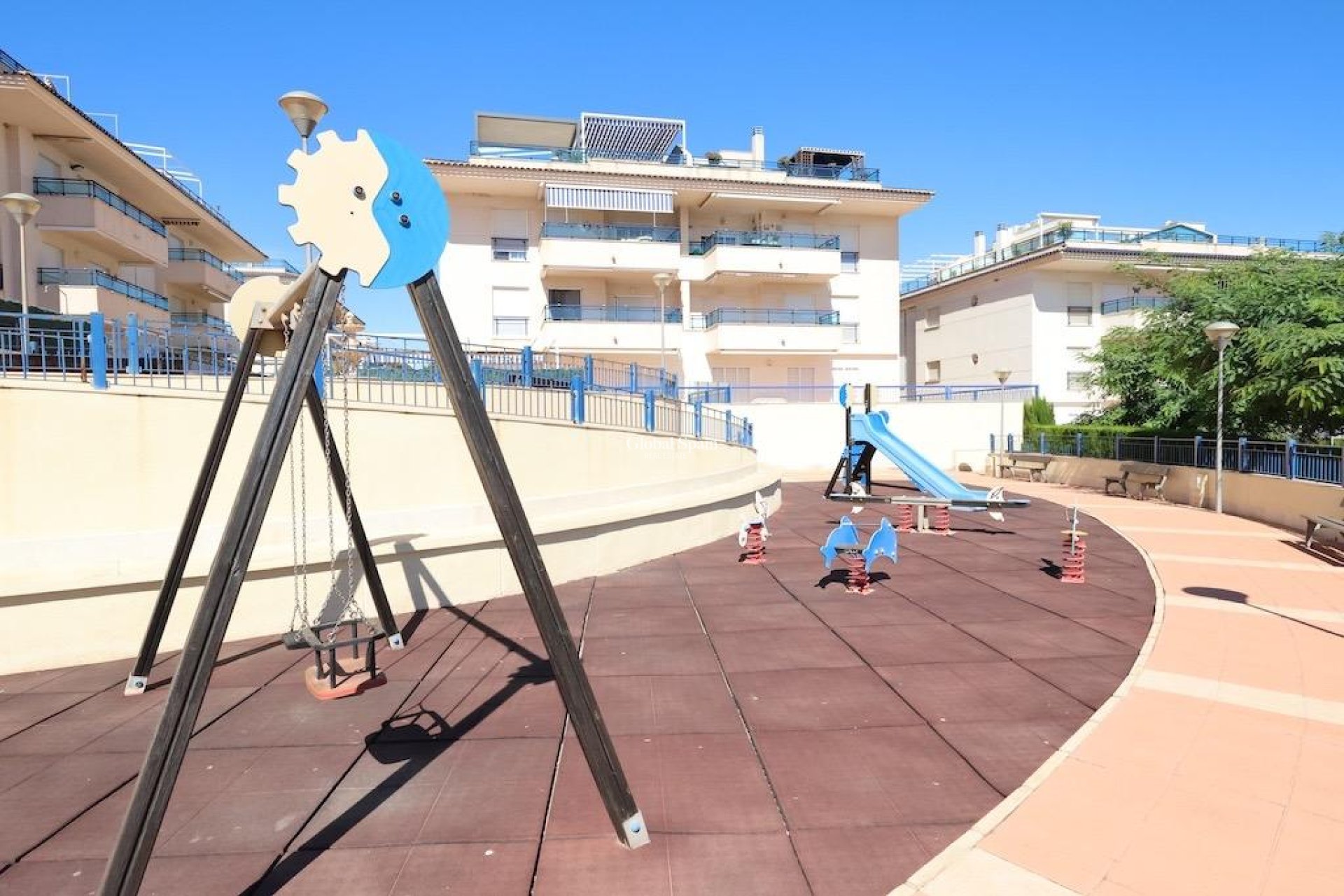 Wiederverkauf - PENTHOUSE -
PILAR DE LA HORADADA - Costa Blanca