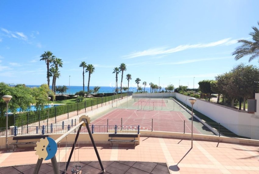 Wiederverkauf - PENTHOUSE -
PILAR DE LA HORADADA - Costa Blanca