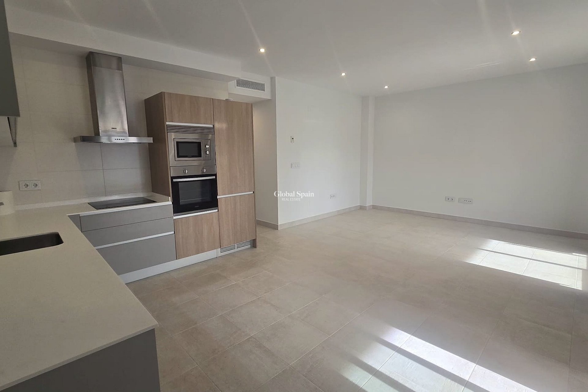 Wiederverkauf - PENTHOUSE -
PILAR DE LA HORADADA - Costa Blanca