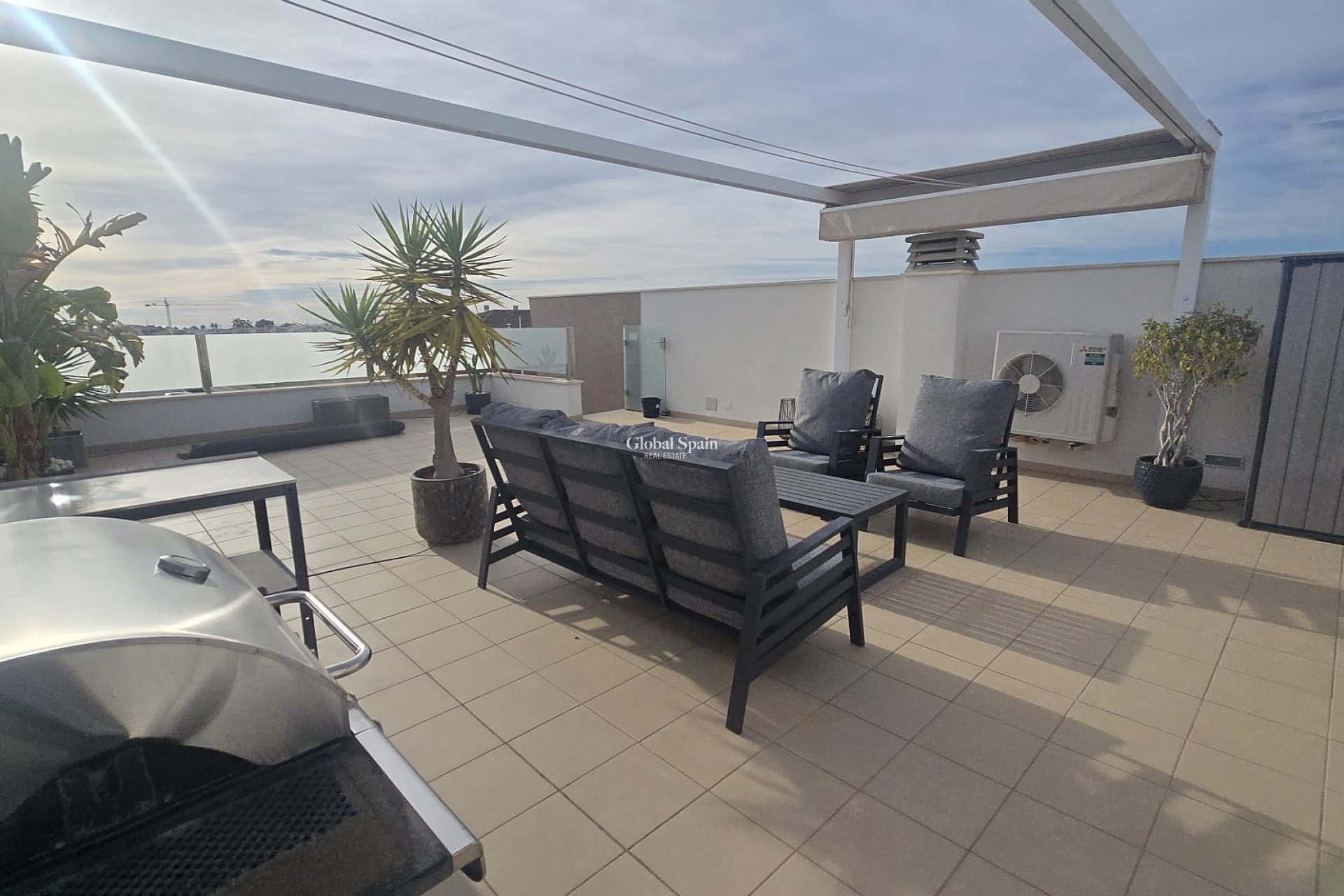 Wiederverkauf - PENTHOUSE -
PILAR DE LA HORADADA - Costa Blanca