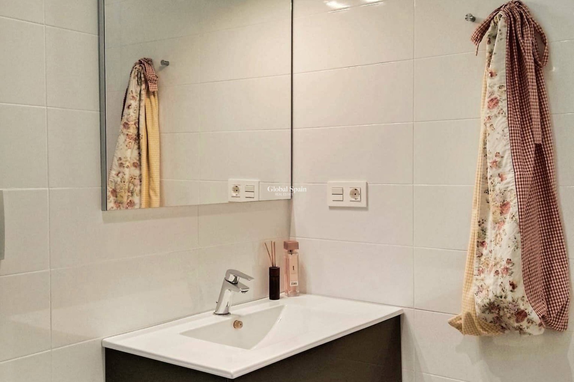 Wiederverkauf - PENTHOUSE -
PILAR DE LA HORADADA - PUEBLO LATINO