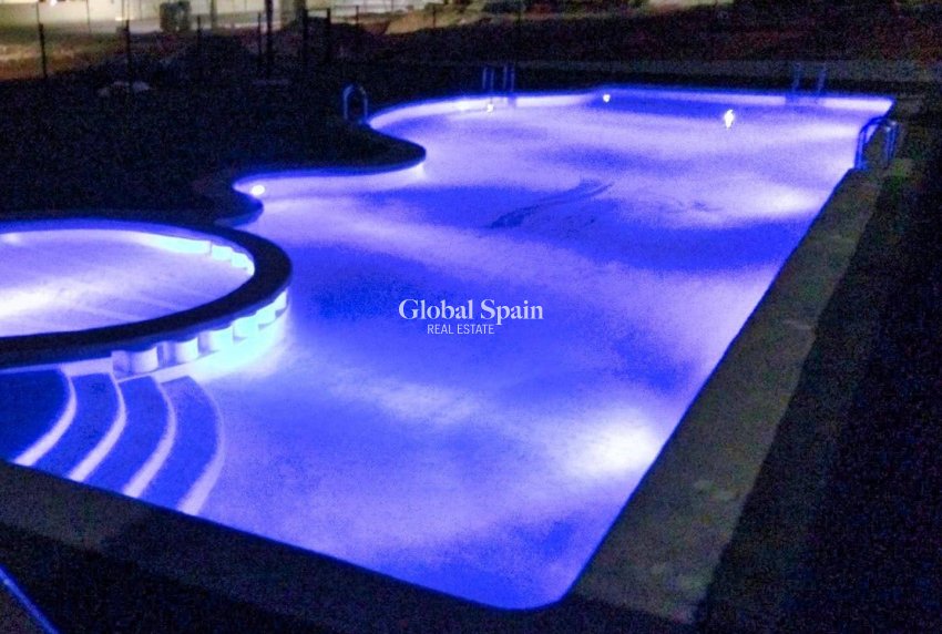 Wiederverkauf - PENTHOUSE -
PILAR DE LA HORADADA - PUEBLO LATINO