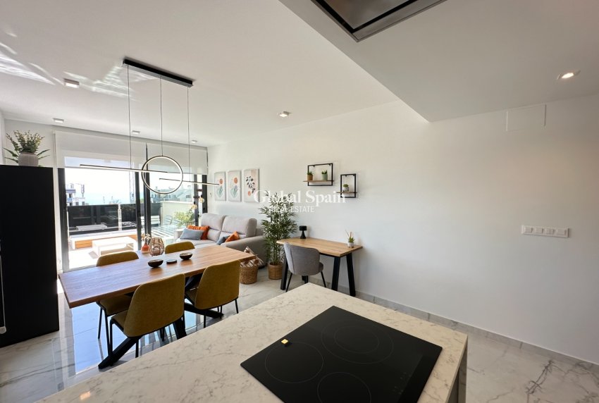 Wiederverkauf - PENTHOUSE -
PLAYA FLAMENCA