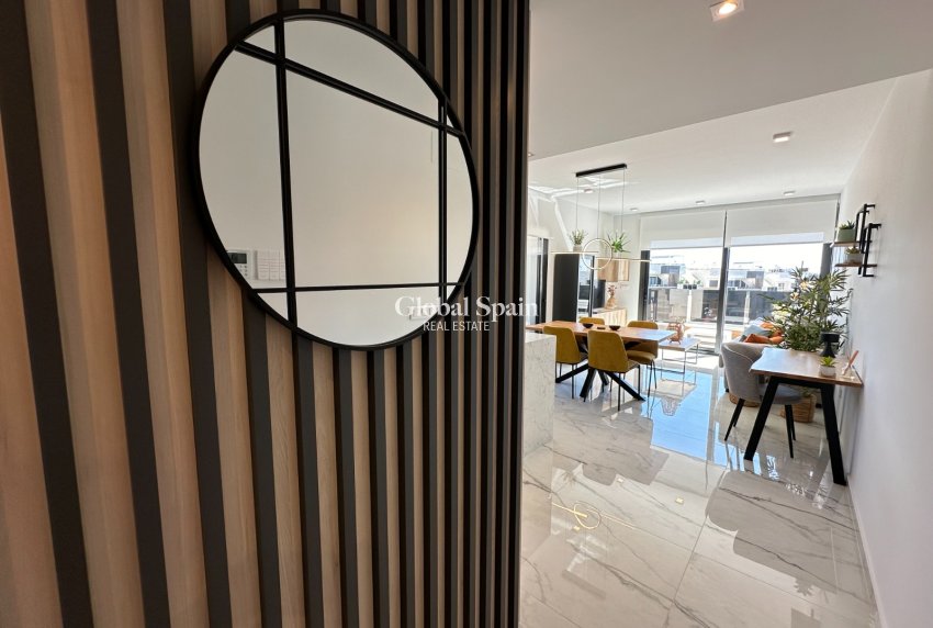 Wiederverkauf - PENTHOUSE -
PLAYA FLAMENCA