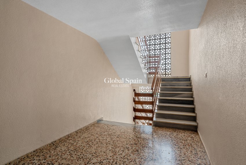 Wiederverkauf - PENTHOUSE -
PUNTA PRIMA - Costa Blanca