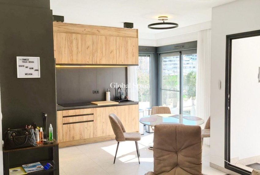 Wiederverkauf - PENTHOUSE -
SAN MIGUEL DE SALINAS - Costa Blanca
