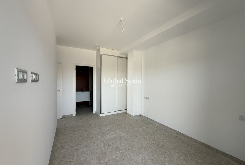 Wiederverkauf - PENTHOUSE -
SAN MIGUEL DE SALINAS - Inland