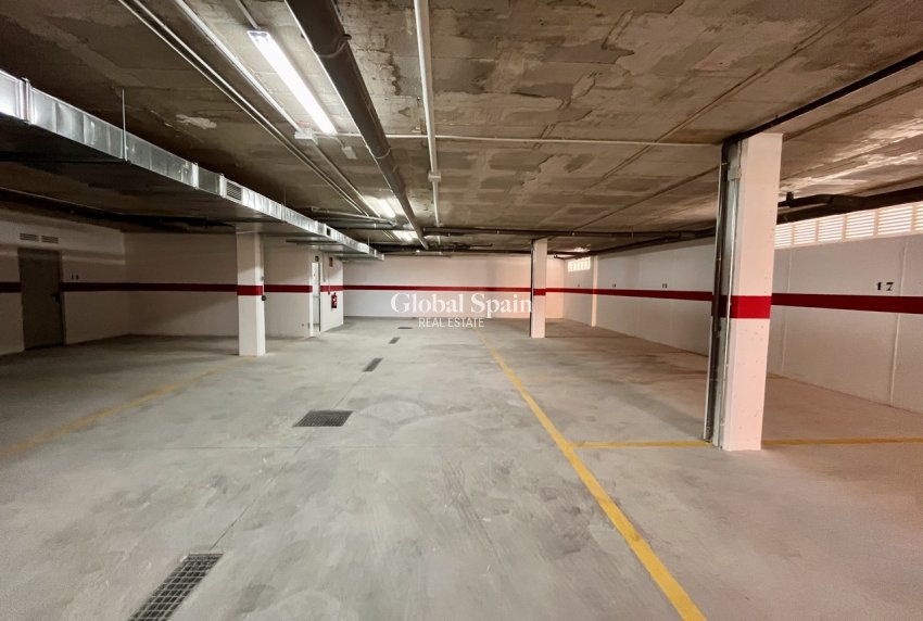 Wiederverkauf - PENTHOUSE -
TORRE DE LA HORADADA - Costa Blanca