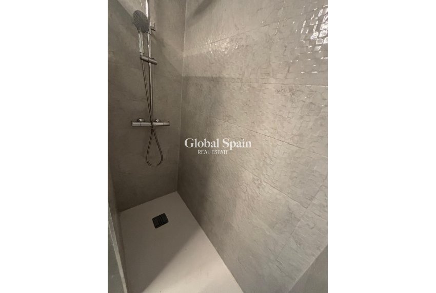 Wiederverkauf - PENTHOUSE -
TORREVIEJA - Acequion