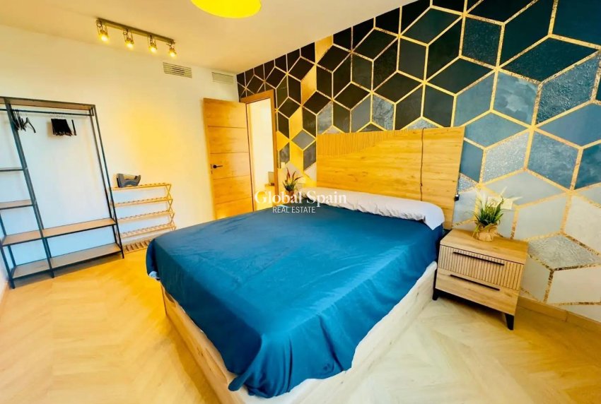 Wiederverkauf - PENTHOUSE -
TORREVIEJA - Acequion