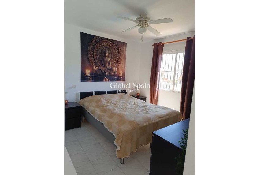 Wiederverkauf - PENTHOUSE -
TORREVIEJA - Auguas Neuvas