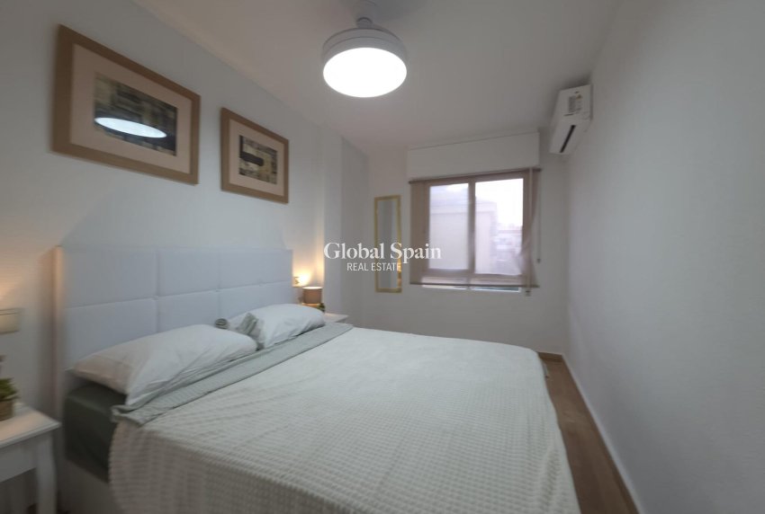 Wiederverkauf - PENTHOUSE -
TORREVIEJA - Cala Ferris