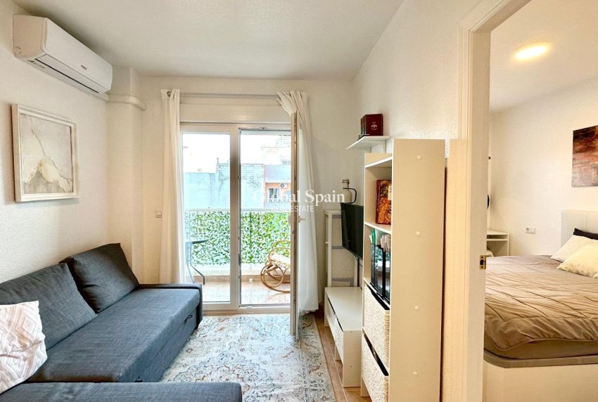 Wiederverkauf - PENTHOUSE -
TORREVIEJA - Center