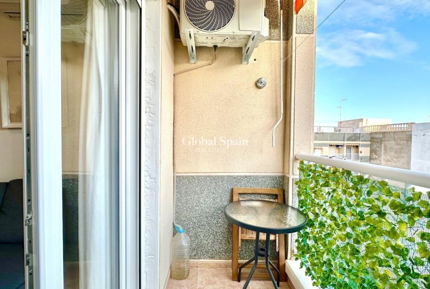 Wiederverkauf - PENTHOUSE -
TORREVIEJA - Center