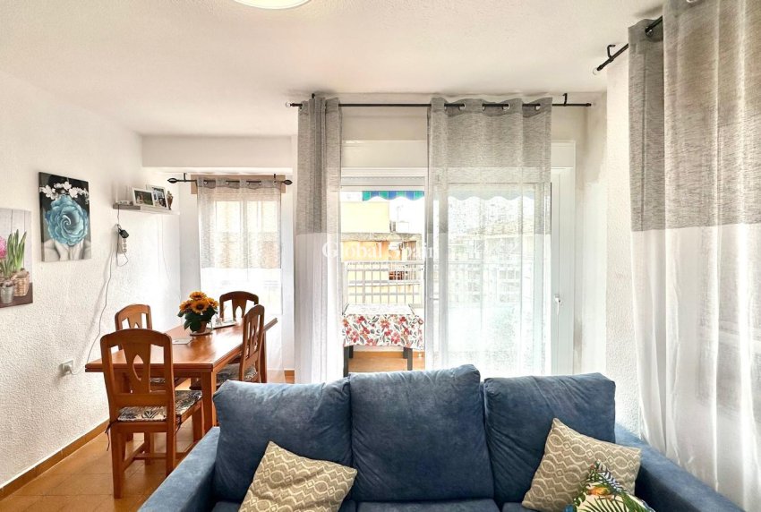 Wiederverkauf - PENTHOUSE -
TORREVIEJA - Center