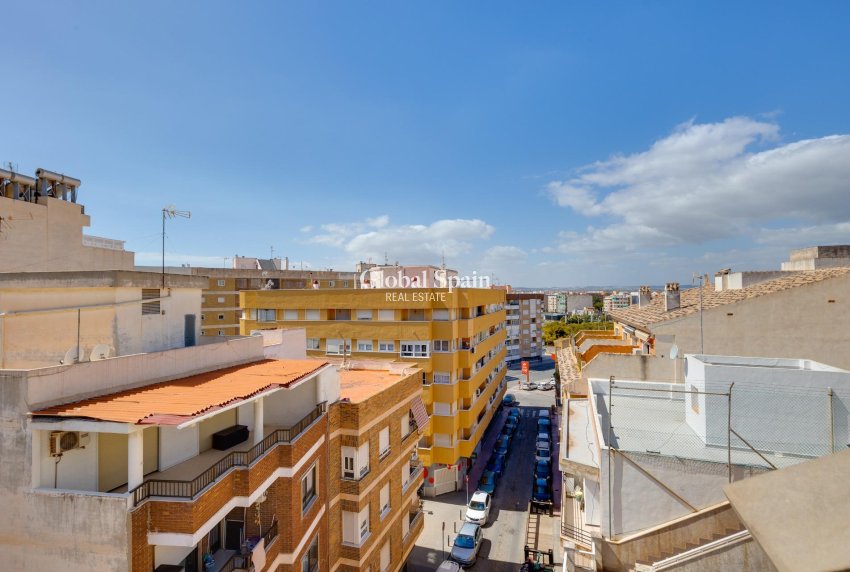 Wiederverkauf - PENTHOUSE -
TORREVIEJA - Center