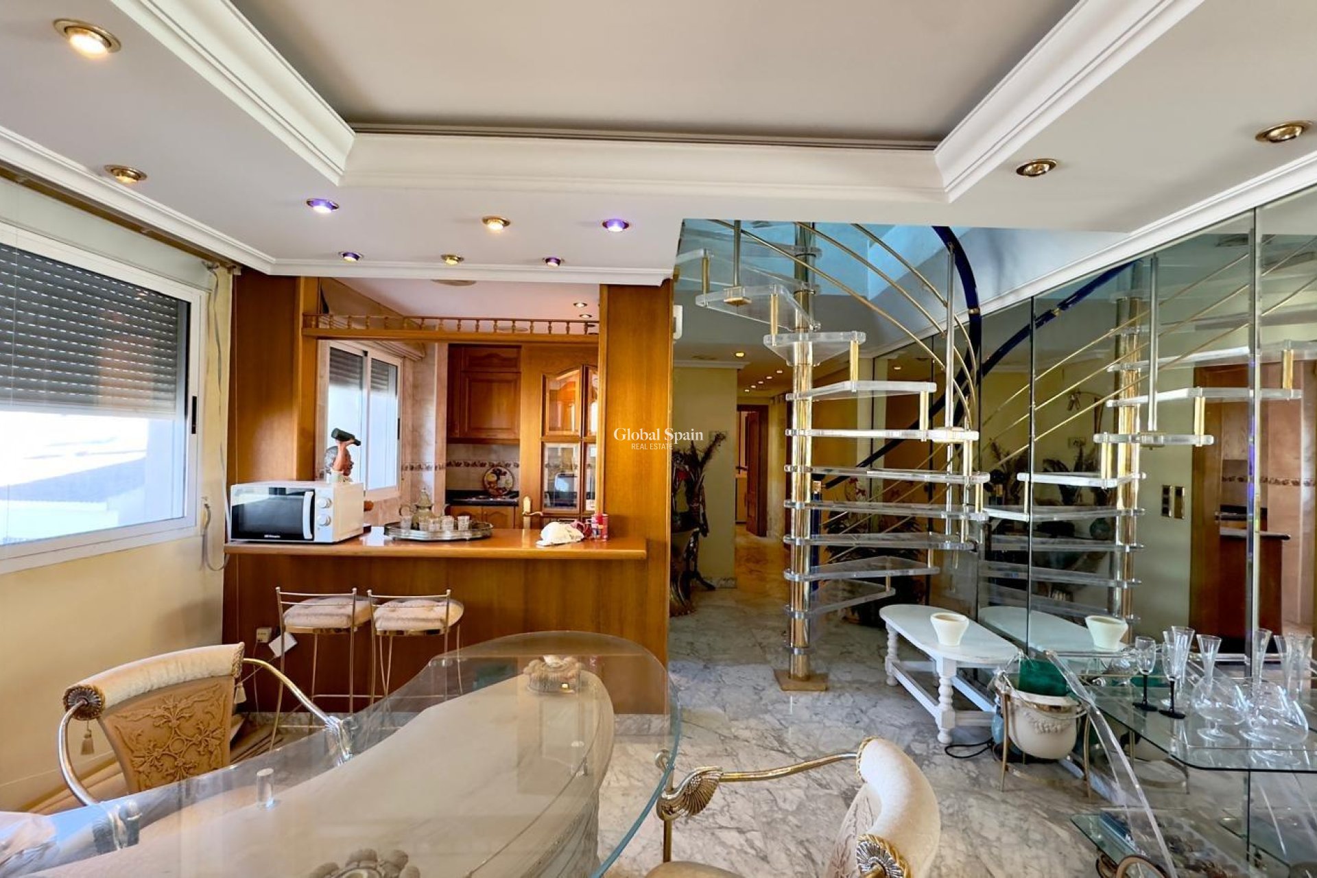 Wiederverkauf - PENTHOUSE -
TORREVIEJA - Center