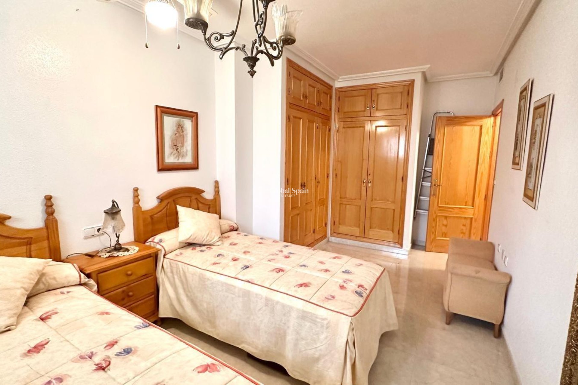 Wiederverkauf - PENTHOUSE -
TORREVIEJA - Center