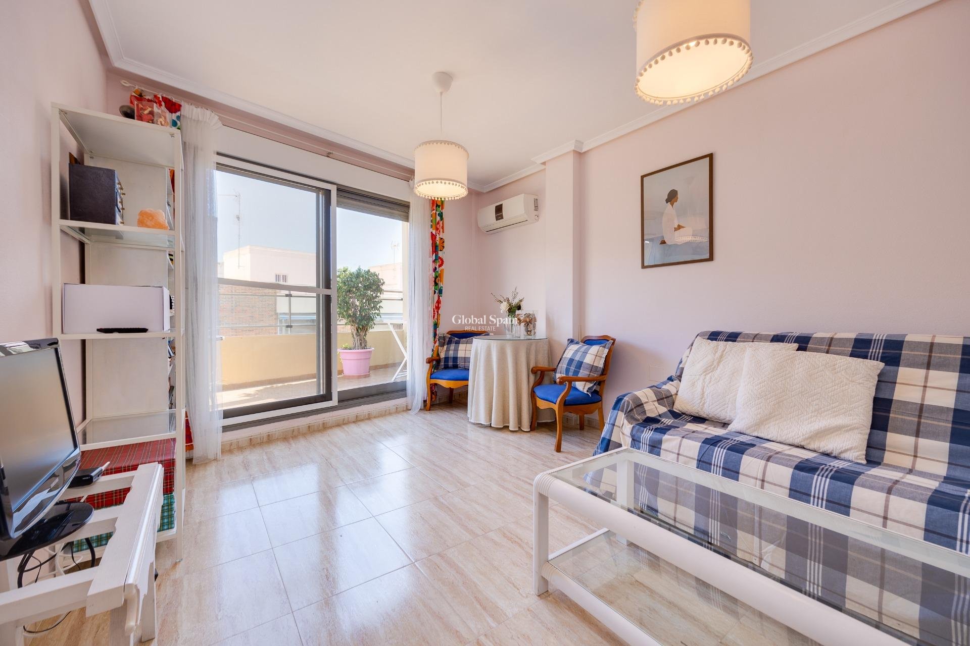Wiederverkauf - PENTHOUSE -
TORREVIEJA - Center