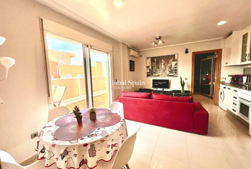 Wiederverkauf - PENTHOUSE -
TORREVIEJA - Center