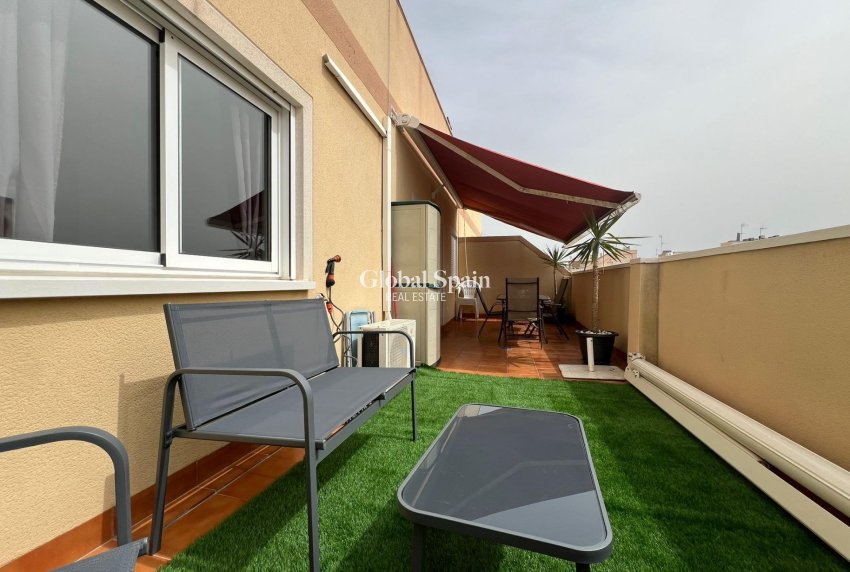 Wiederverkauf - PENTHOUSE -
TORREVIEJA - Center