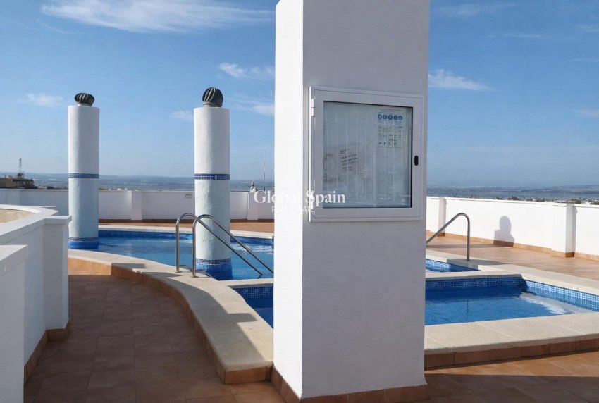Wiederverkauf - PENTHOUSE -
TORREVIEJA - Centro