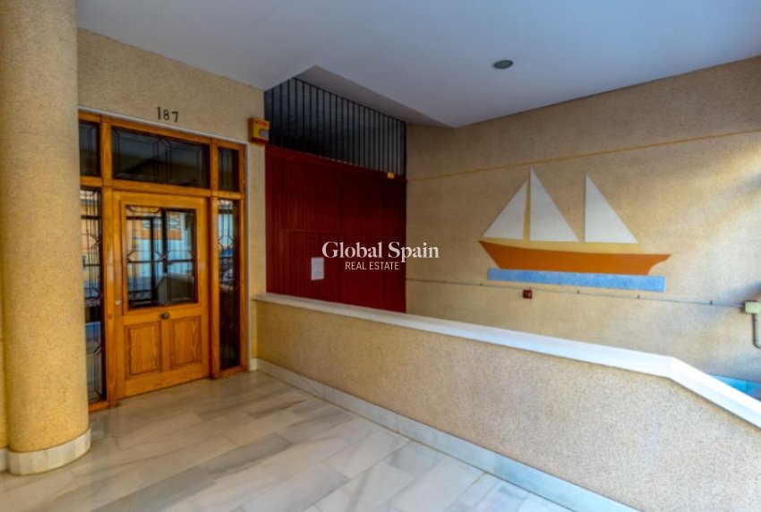 Wiederverkauf - PENTHOUSE -
TORREVIEJA - Costa Blanca