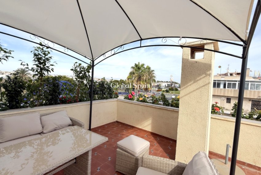 Wiederverkauf - PENTHOUSE -
TORREVIEJA - Costa Blanca