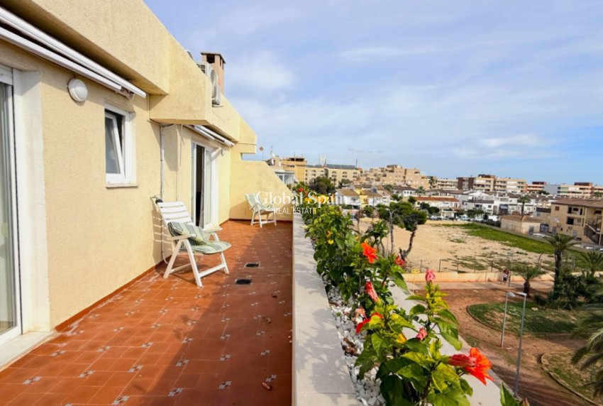 Wiederverkauf - PENTHOUSE -
TORREVIEJA - Costa Blanca