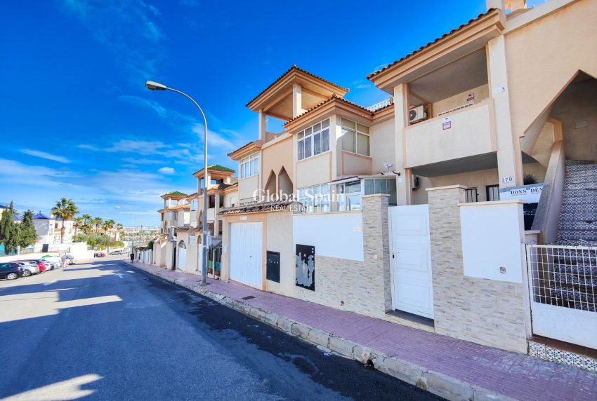 Wiederverkauf - PENTHOUSE -
TORREVIEJA - Costa Blanca