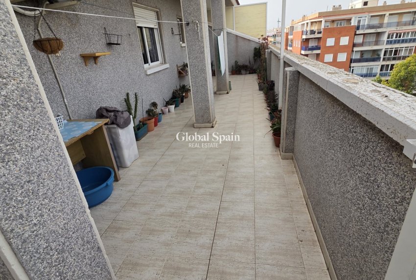 Wiederverkauf - PENTHOUSE -
TORREVIEJA - Costa Blanca