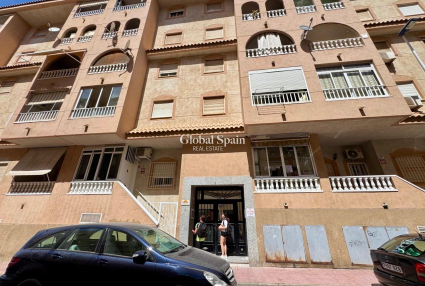 Wiederverkauf - PENTHOUSE -
TORREVIEJA - Costa Blanca